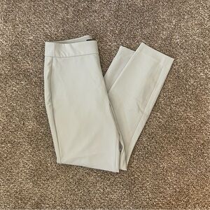 NWOT EXPRESS Supersoft Twill Skinny High Rise Skinny Pant